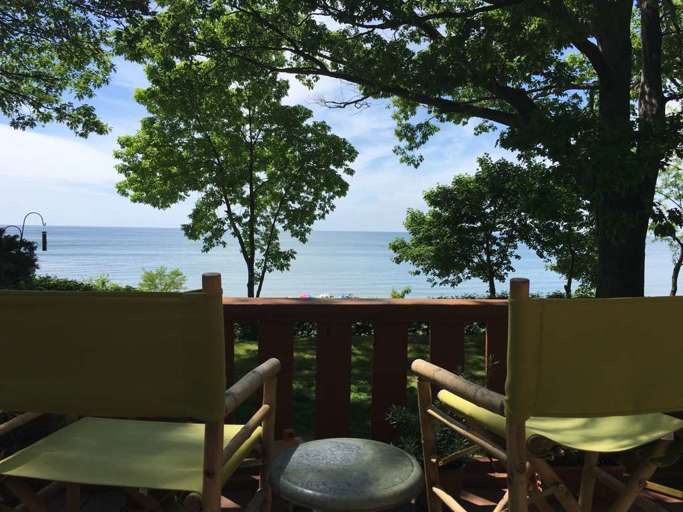 Lakefront Beach Road Vacation Home