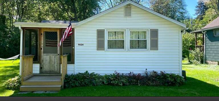 Pointe Breeze Cottage